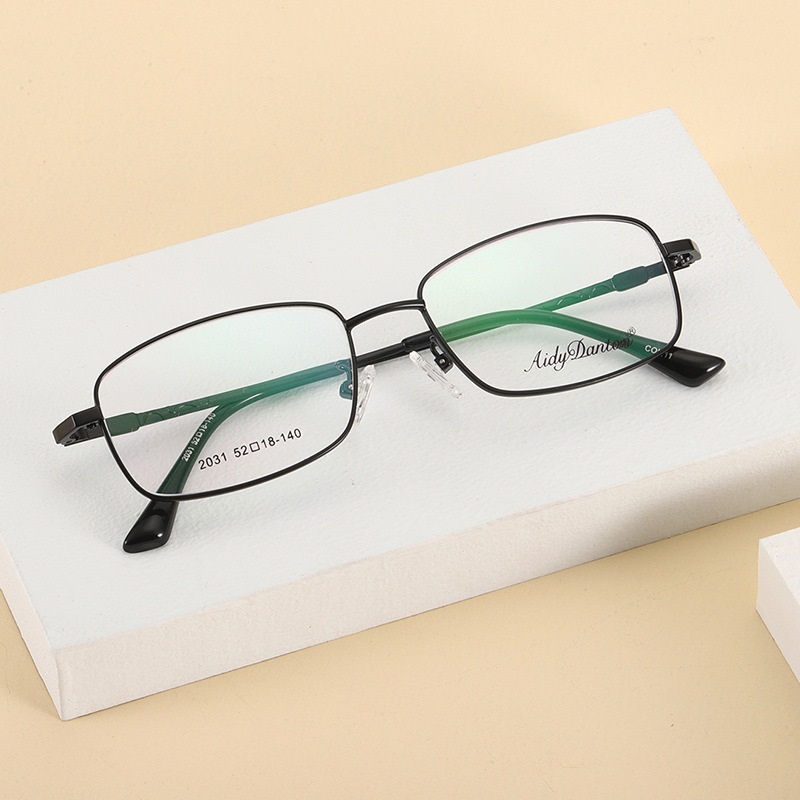 New lightweight nearsighted glasses frame 2031 middle-aged optical metal half frame glasses frame for men