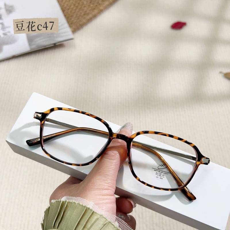 TR90网红小红书新款防蓝光复古眼镜框妈妈款黑色素颜减龄平光镜