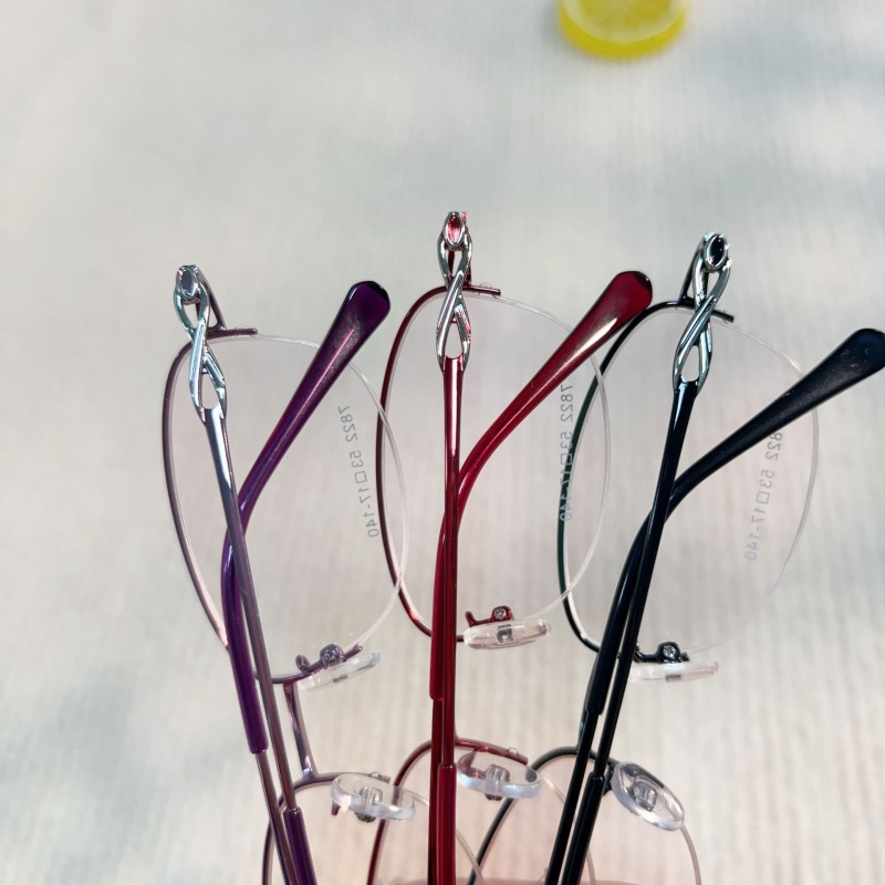 时尚双色新款眼镜近视7822丹阳厂家批发半框女士眼镜商务金属镜架