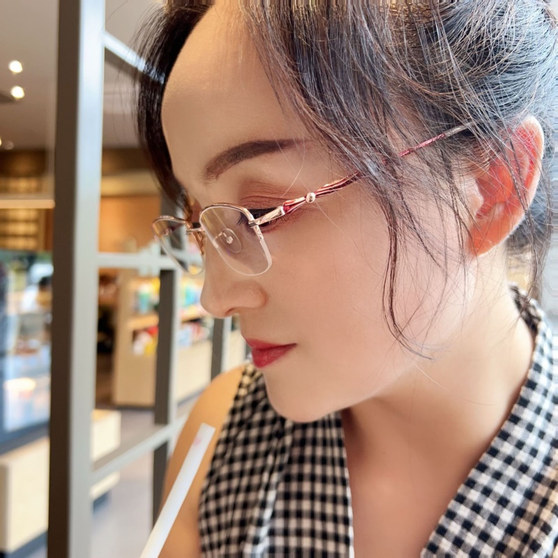 时尚双色新款近视眼镜框7812丹阳厂家批发半框商务女士金属镜架