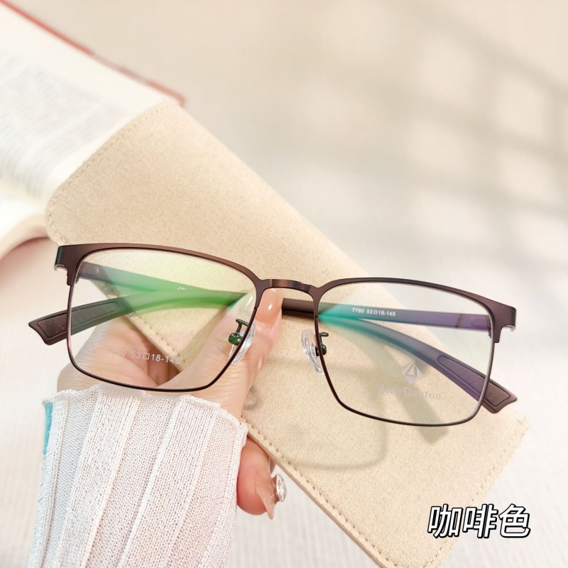 跨境批发钢板眼镜架7760男士金属休闲全框架丹阳塑钢腿眼镜架厂家