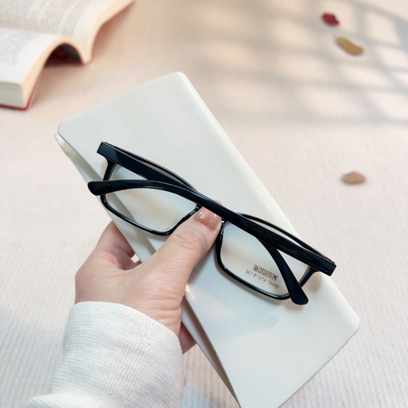 丹阳tr90近视眼镜工厂批发68167男女士全框架眼镜 瘦脸窄框眼镜架
